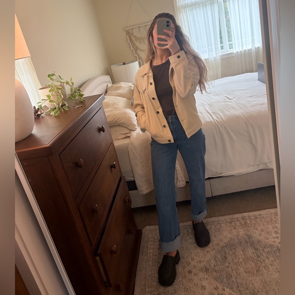 Hidden Way | 100% Cotton Cream Corduroy Jacket - Picture 4 of 4